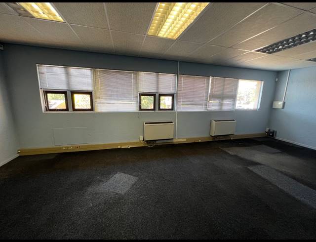 535M² OFFICE FOR SALE IN BENDOR